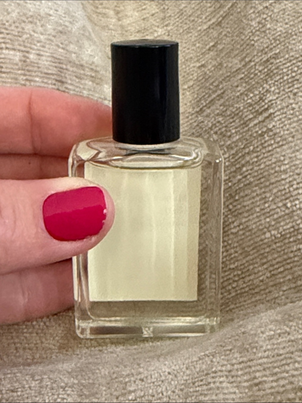 Maison Louis Marie No.04 Bois de Balincourt Perfume Oil - roll-on - Picture 2 of 3